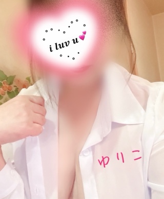 ゆりこ