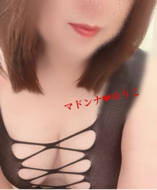 ゆりこ