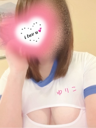 ゆりこ